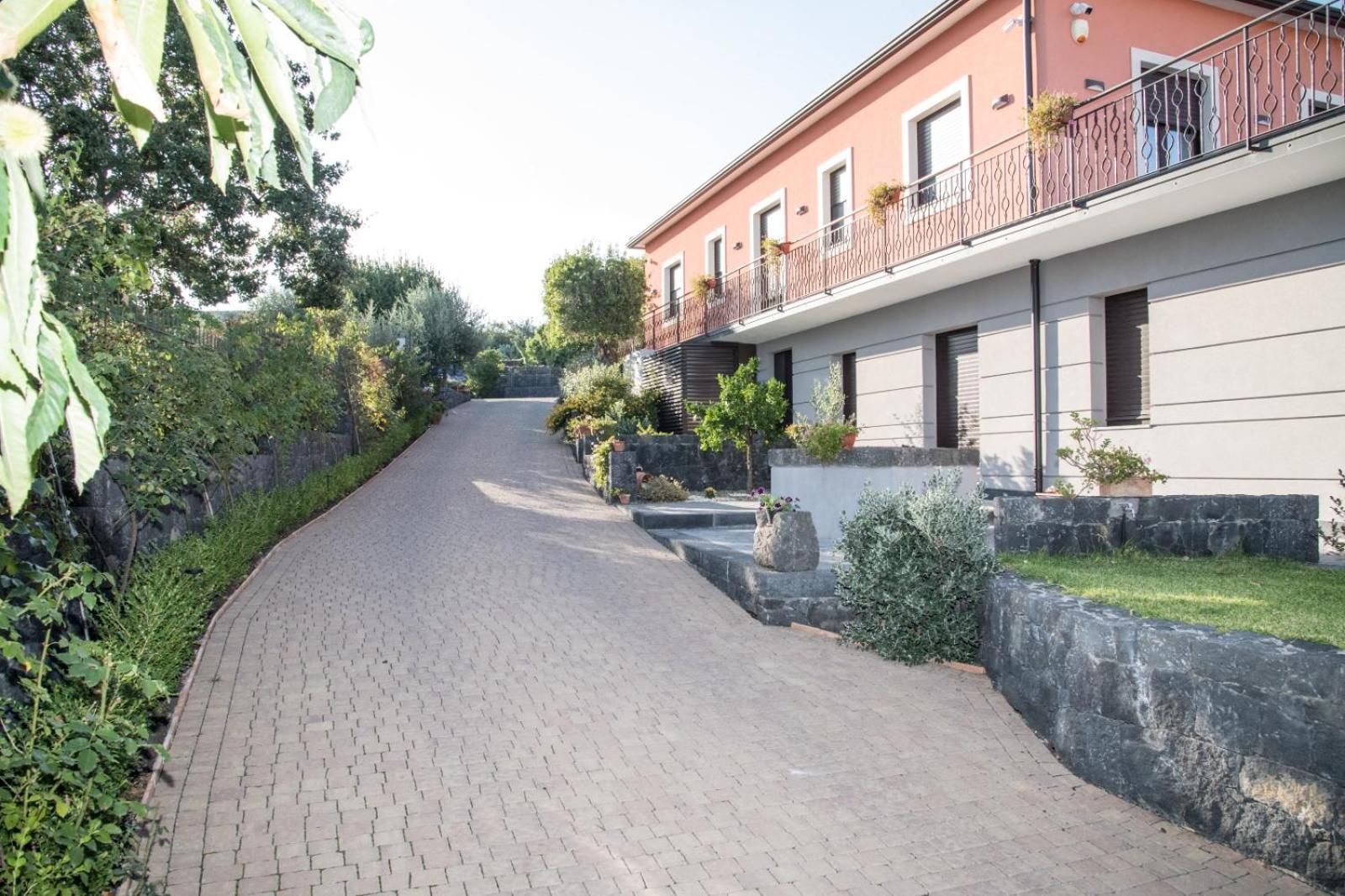 زافيرانا إتنيا La Casa Dell'Alloro المظهر الخارجي الصورة